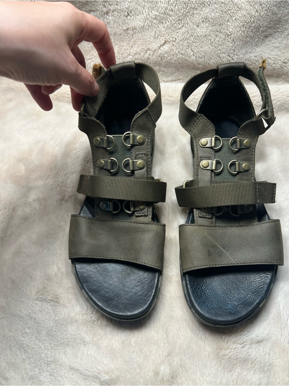 Sorel Torpeda Carly Nori Camo Gladiator Sandals size 7